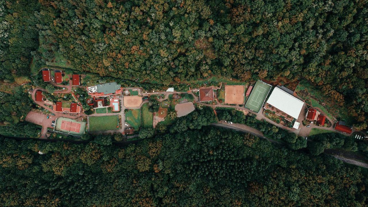 Ekoma Rezort Zvolen Luaran gambar